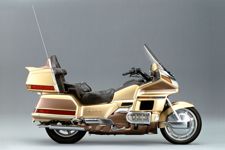 ホンダ GL1500 ゴールドウング カタログ ➀ - バイク
