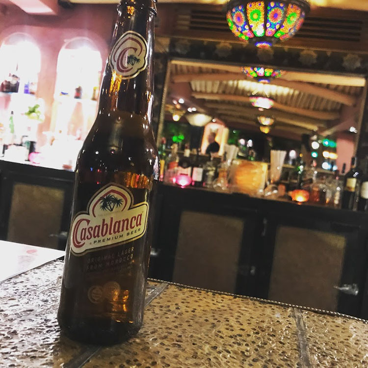 ビールは、どこのレストラン、ホテルでも普通に飲める。カサブランカというビールは安くて美味。ホテルで100円ほどだった